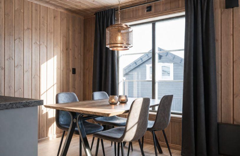 Spiseplass e35cc335eb9b13e0e311ed35387cf53c